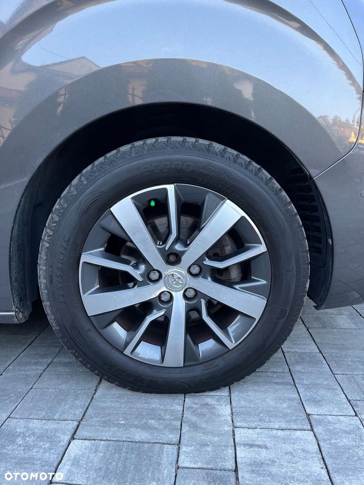 Toyota Proace Verso 2.0 D4-D Long Business - 16