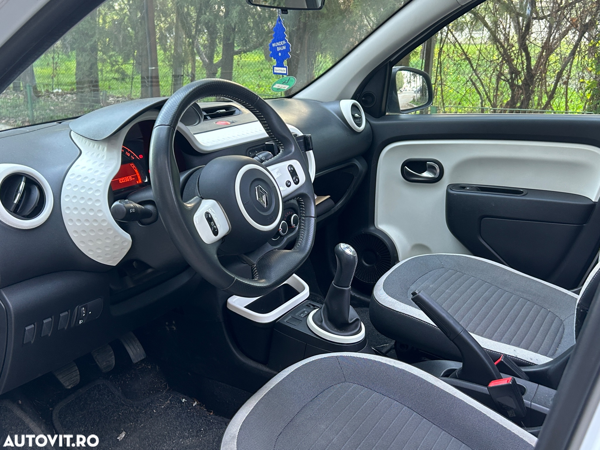 Renault Twingo SCe 75 LIMITED - 13