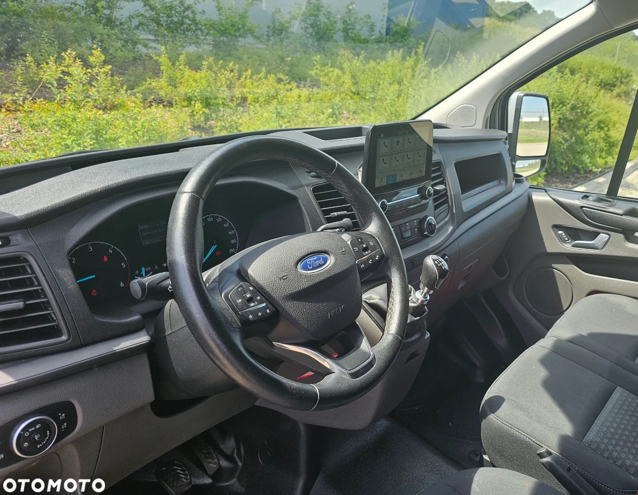 Ford TRANSIT CUSTOM - 9