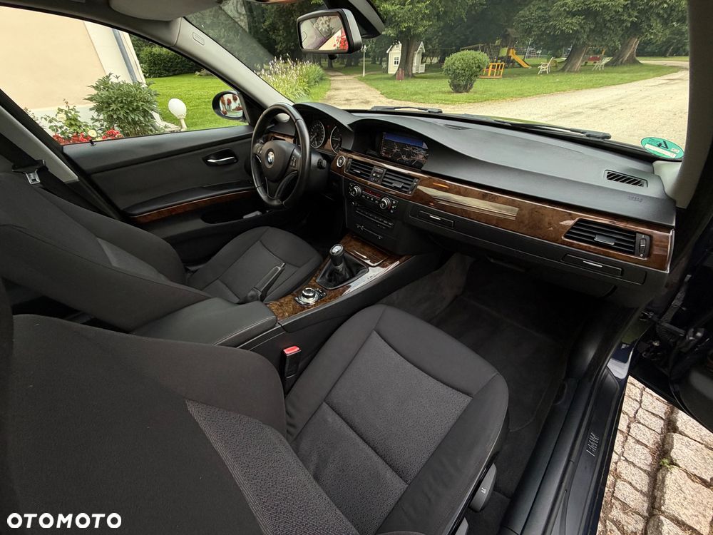 BMW Seria 3 - 14