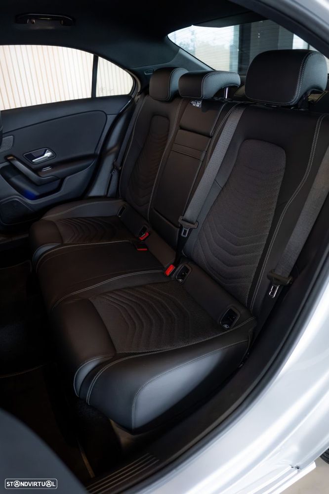 Mercedes-Benz A 250 Limousine e 8G-DCT Progressive - 28