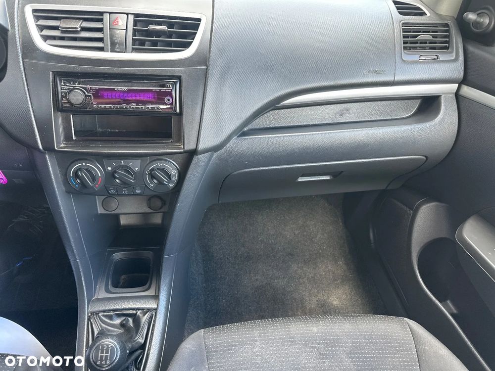 Suzuki Swift 1.2 Club - 21