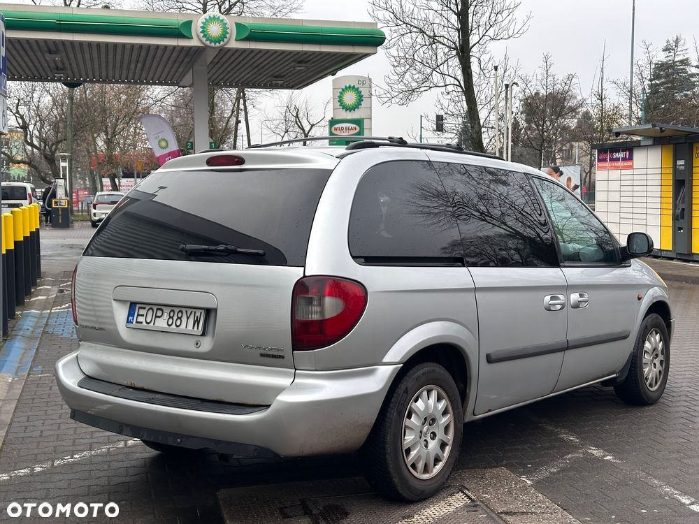 Chrysler Voyager 2.8 LX CRD - 5