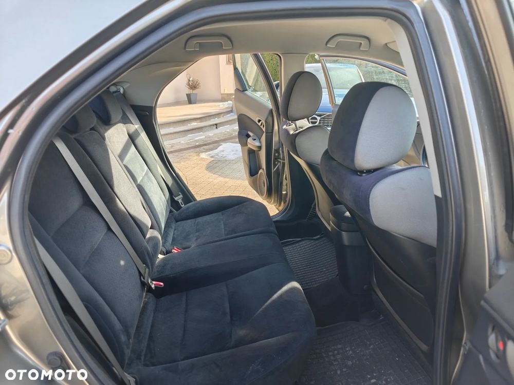 Honda Civic 1.8 Comfort - 9