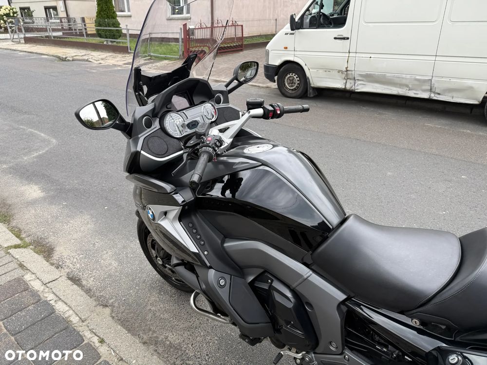 BMW K - 9
