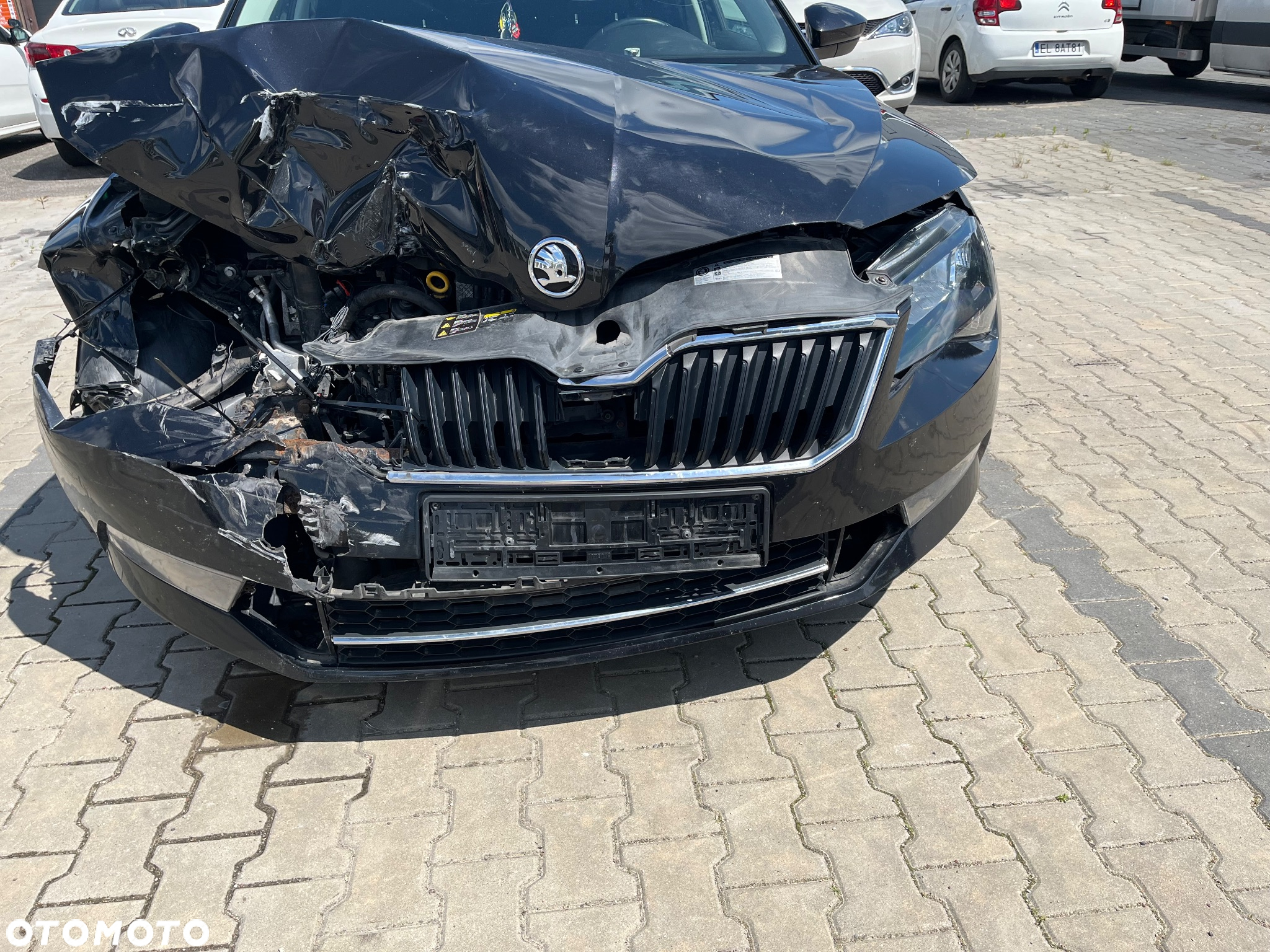 Skoda Superb 2.0 TDI Active - 12
