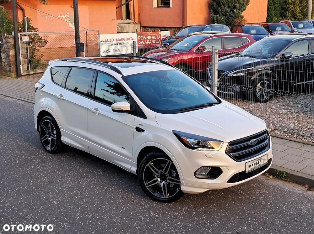 Ford Kuga 2.0 TDCi 4x4 ST-Line - 36