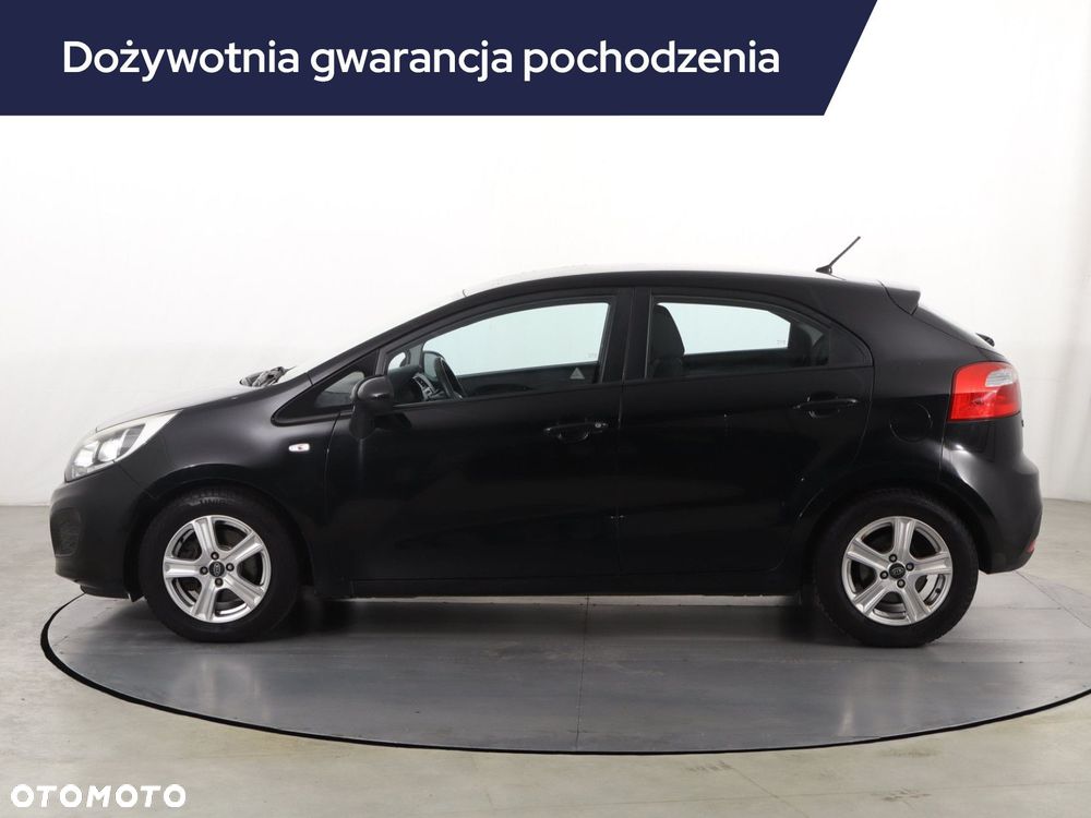 Kia Rio - 3