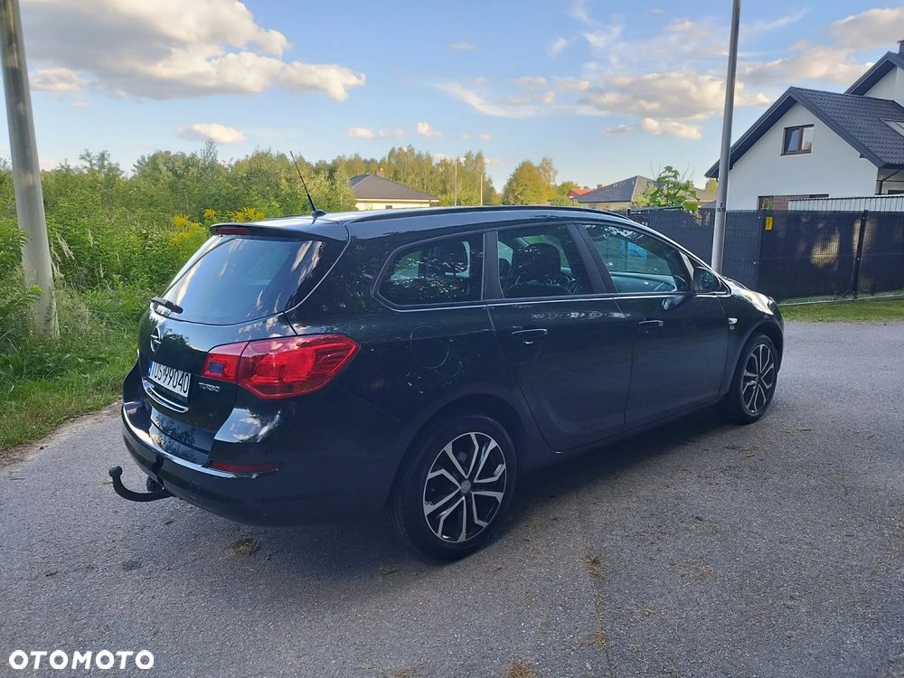 Opel Astra 1.4 T Edition 150 - 9