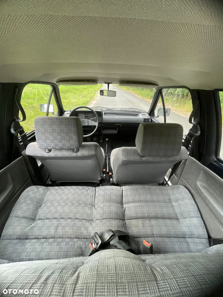 Volkswagen Polo 1.3 Fox - 12