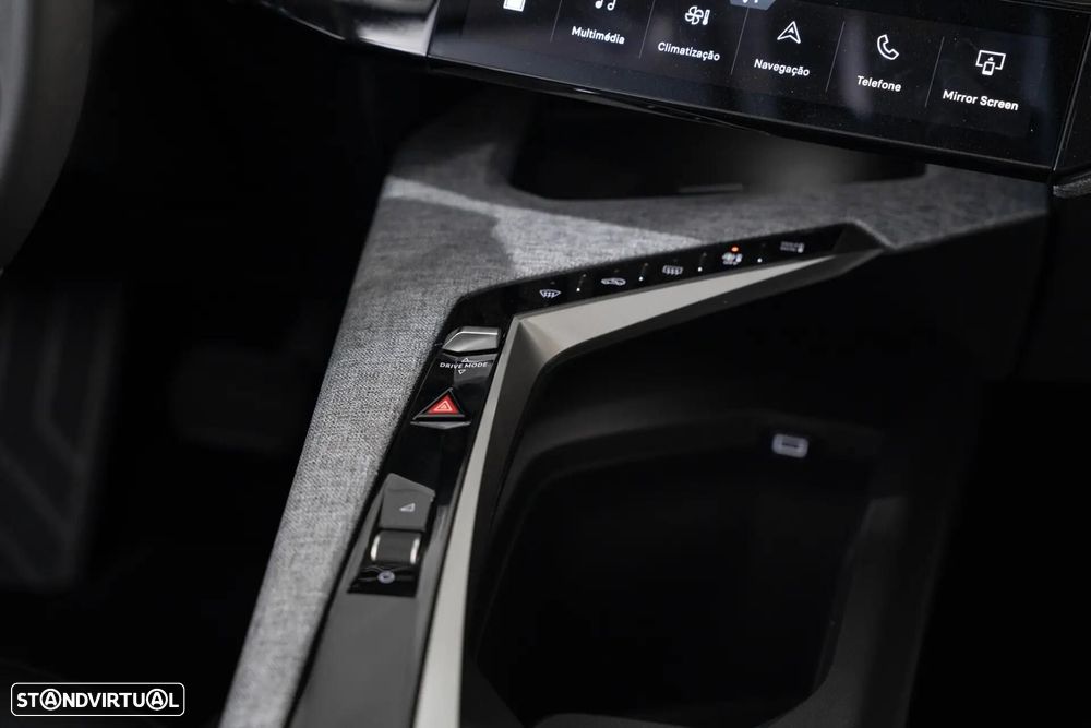 Peugeot 3008 1.2 Hybrid Allure e-DCS6 - 12