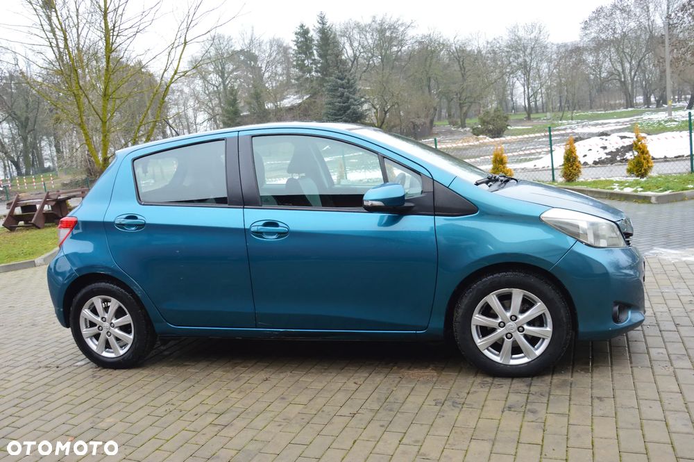 Toyota Yaris - 6