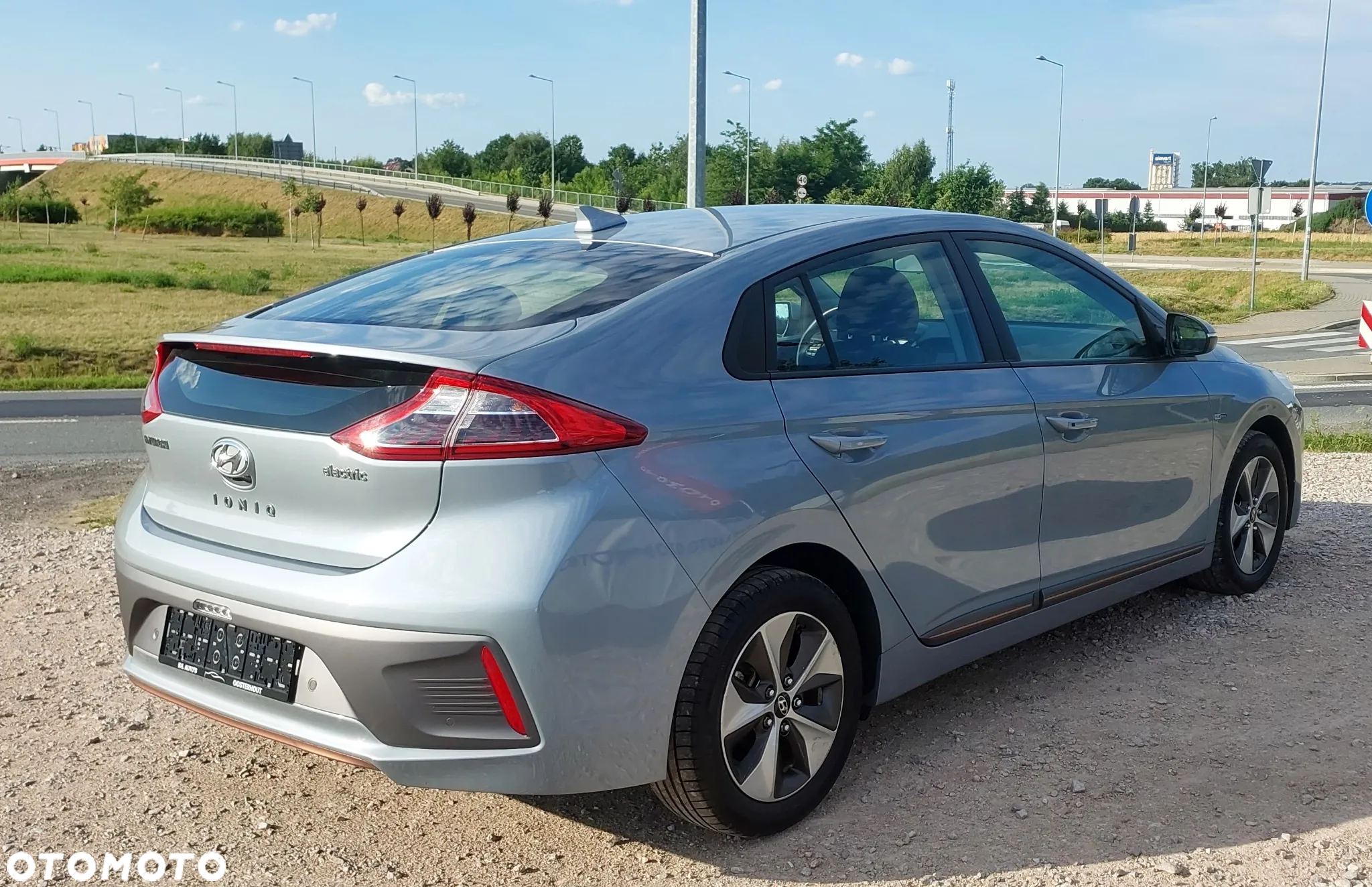 Hyundai IONIQ electric Premium - 4