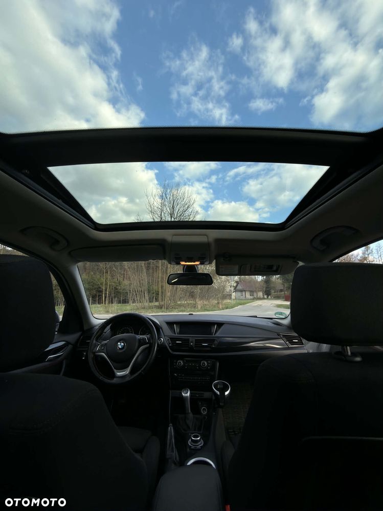BMW X1 sDrive18d Sport Line - 9