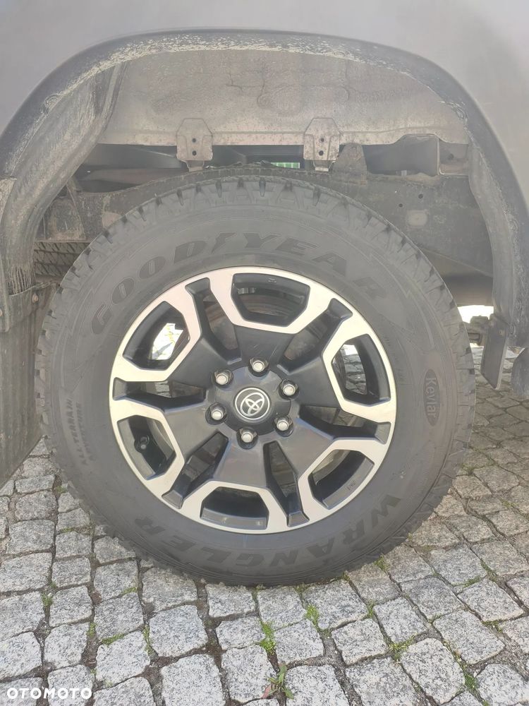 Toyota Hilux 2.8 D-4D Double Cab SR5 4x4 - 14