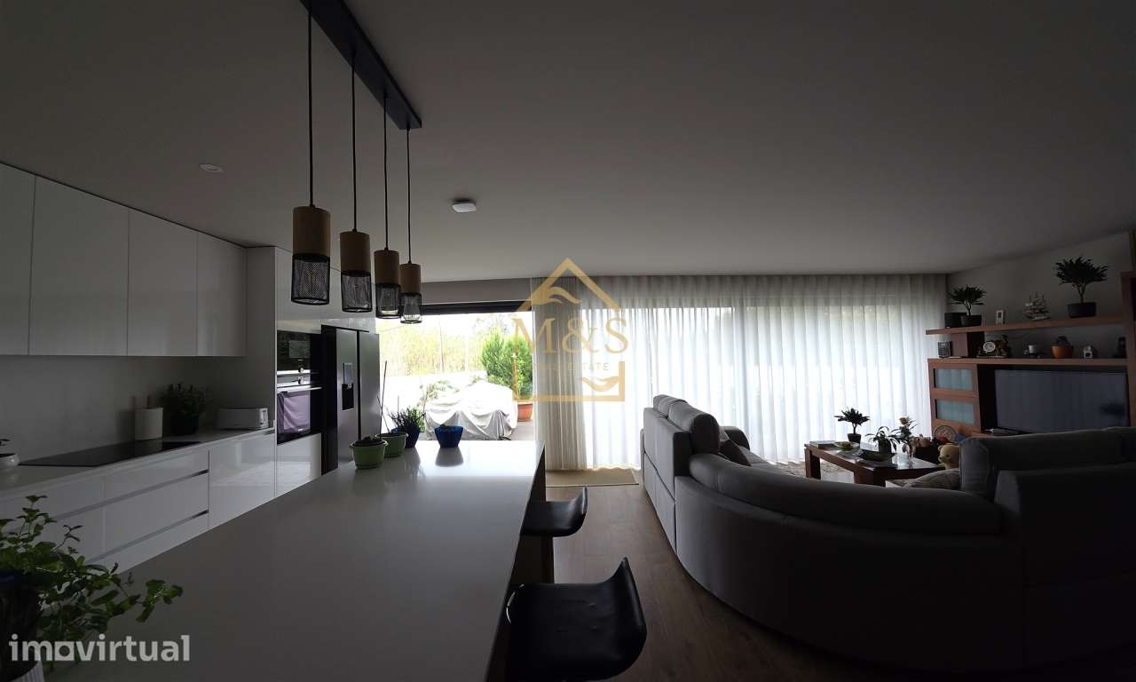 Moradia T3 | Jardim | 1500mts da Praia - Vila Conde - Grande imagem: 5/17
