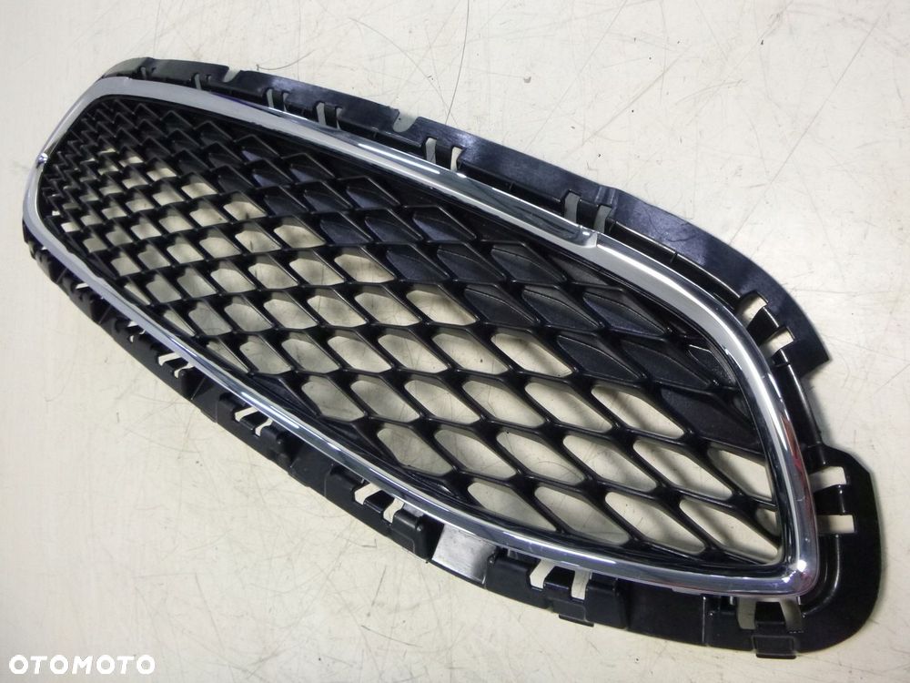FORD FIESTA MK8 17- GRILL ATRAPA CHŁODNICY ZDERZAKA - 4