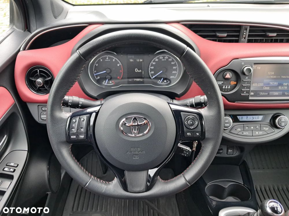 Toyota Yaris 1.5 Selection - 9