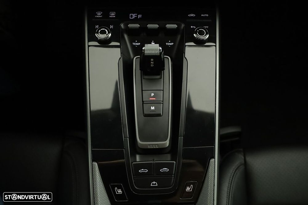 Porsche 911 (992) Carrera - 20