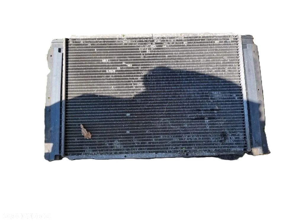 MAZDA TRIBUTE 00-11 3,0 B chłodnica wody FO11038UF wentylator  * - 1