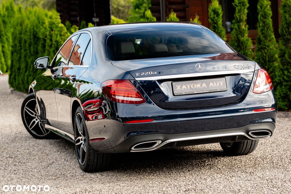 Mercedes-Benz Klasa E 220 d 9G-TRONIC Exclusive - 10