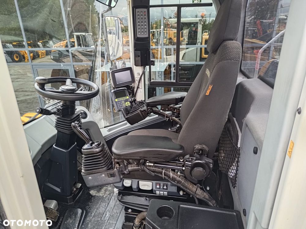 Liebherr L576 XPOWER - 7