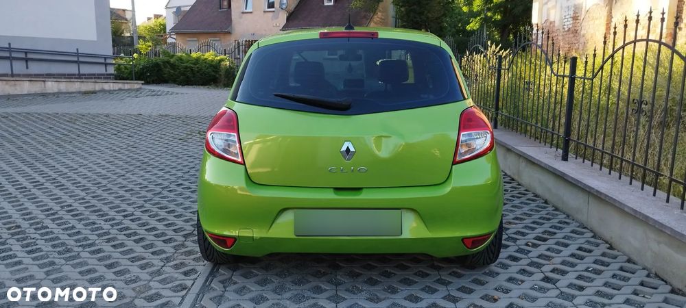 Renault Clio 1.2 TCE Expression - 10