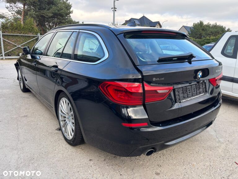 BMW 5 Series 2018 photo 3