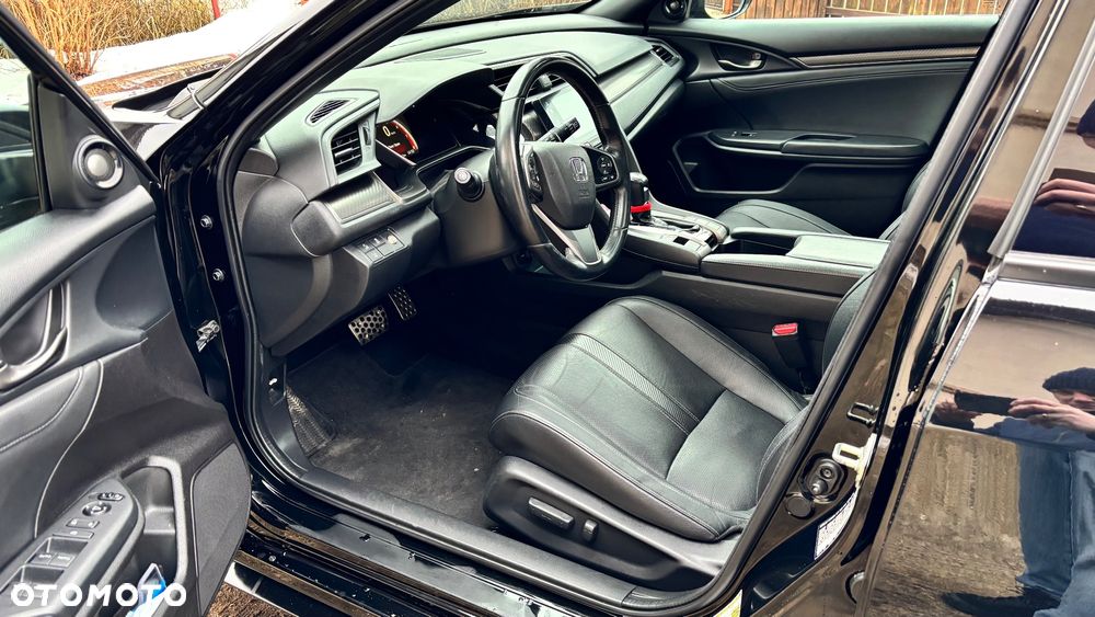 Honda Civic 1.5 i-VTEC Turbo CVT Sport - 10