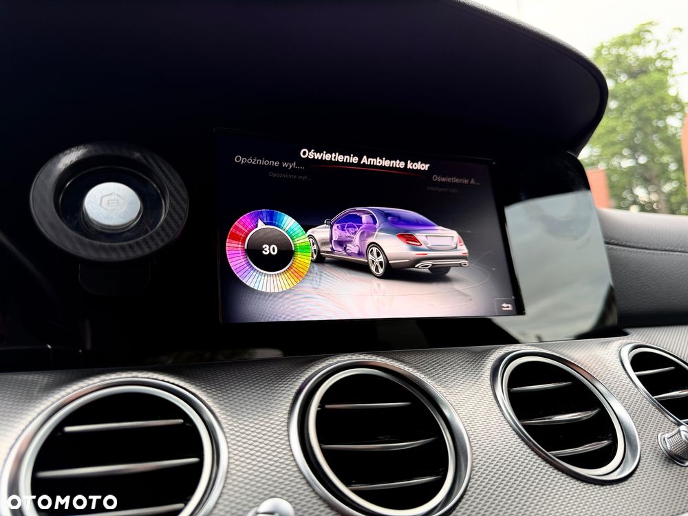 Mercedes-Benz Klasa E 220 d 9G-TRONIC - 29