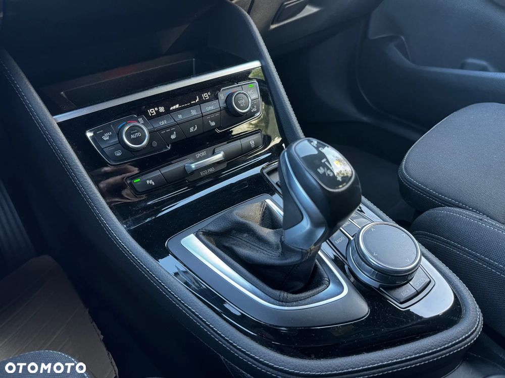 BMW Seria 2 - 17