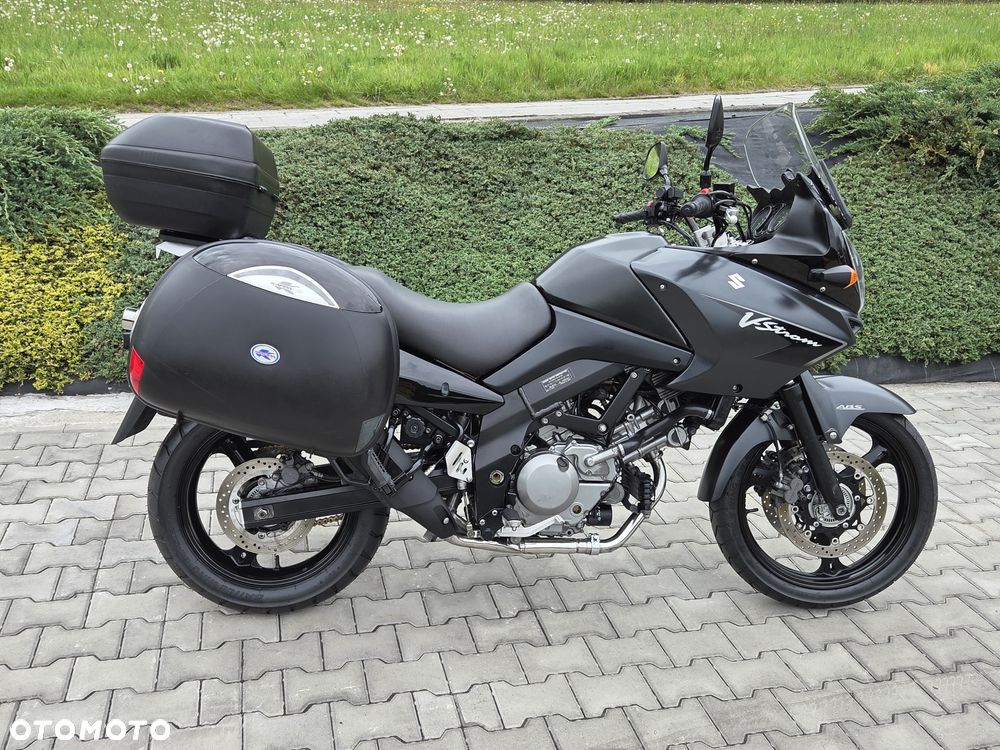 Suzuki V-STROM - 2