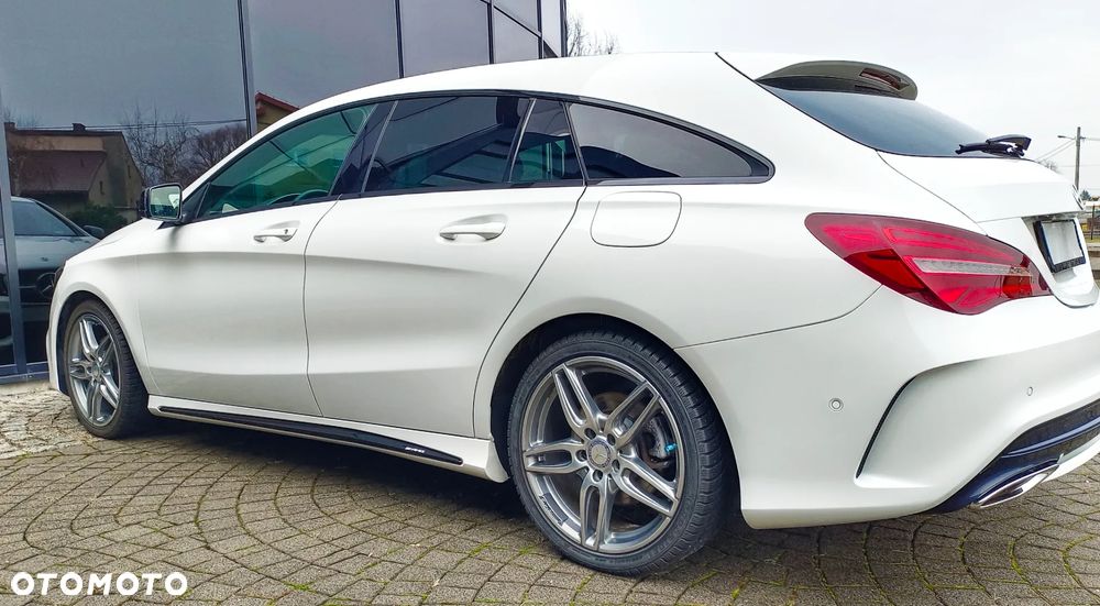 Mercedes-Benz CLA 200 Peak Edition - 10