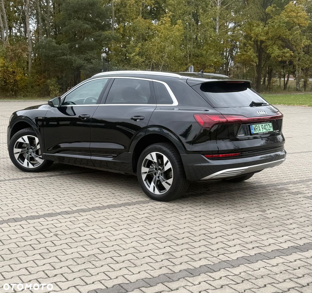 Audi e-tron 50 Quattro S Line - 12