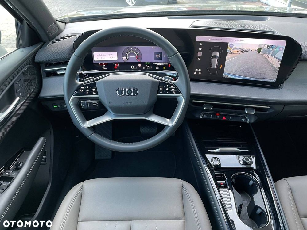 Audi Q3 - 18