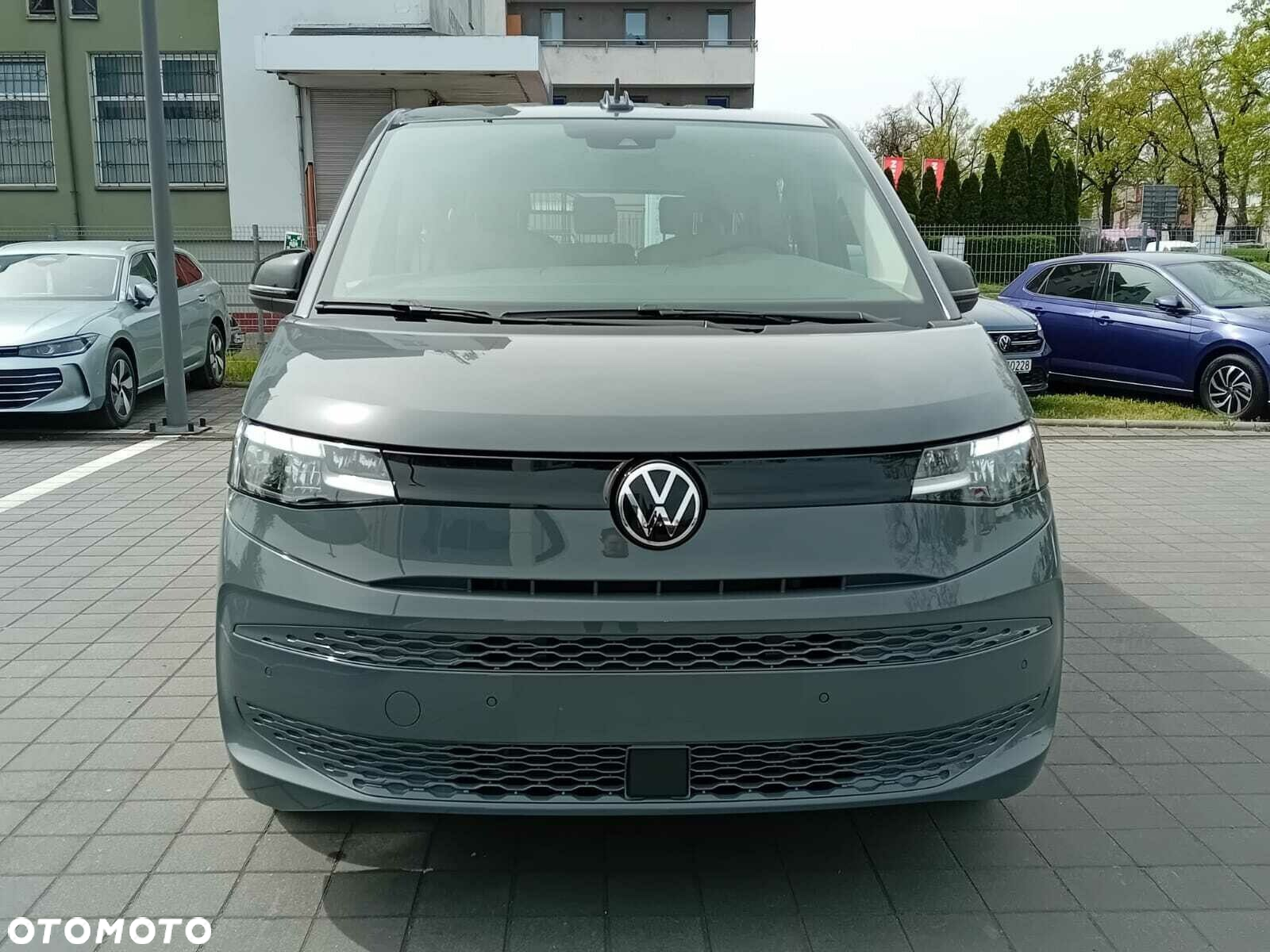 Volkswagen Multivan - 3