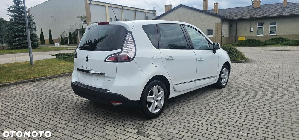 Renault Scenic ENERGY dCi 130 BOSE EDITION - 4