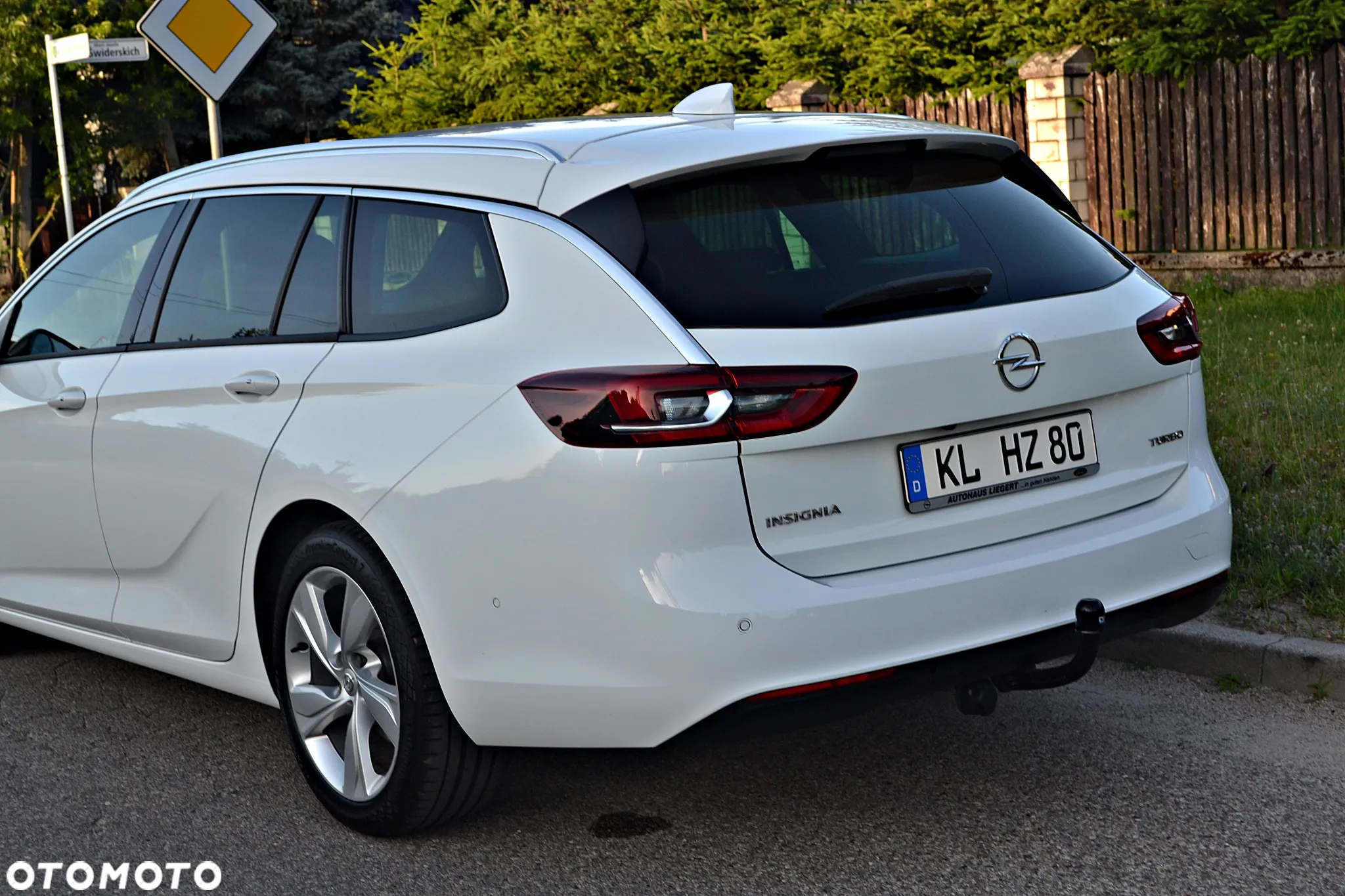 Opel Insignia 1.5 T Innovation S&S - 11