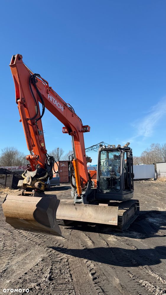 Hitachi ZX-85 USB LC - 2