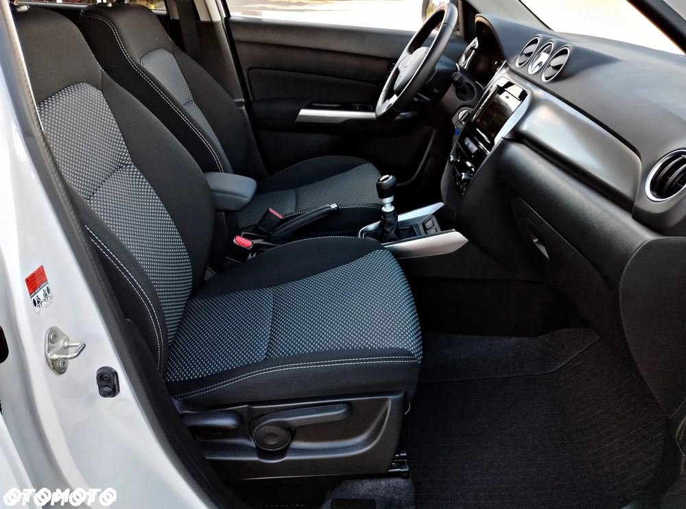 Suzuki Vitara - 19