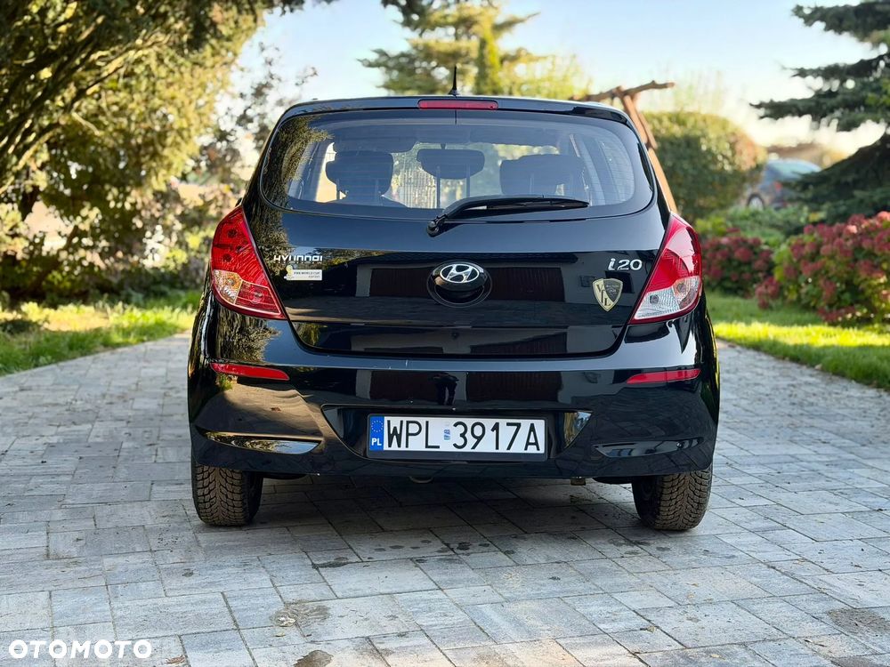 Hyundai i20 1.25 Wersja Jubileuszowa - 12