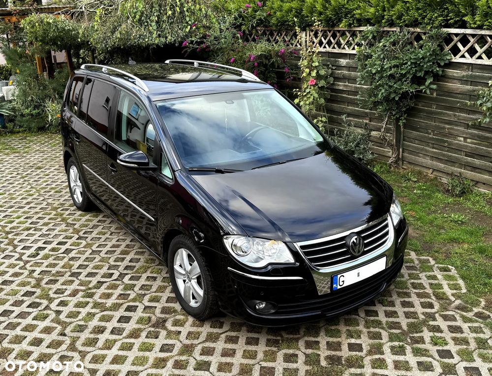 Volkswagen Touran 2.0 TDI DPF Highline Perfectline - 3