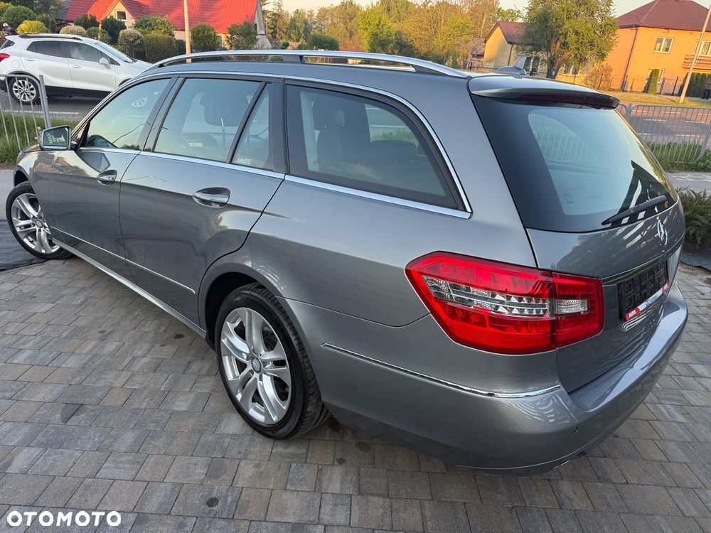 Mercedes-Benz Klasa E 350 4Matic 7G-TRONIC Avantgarde - 12