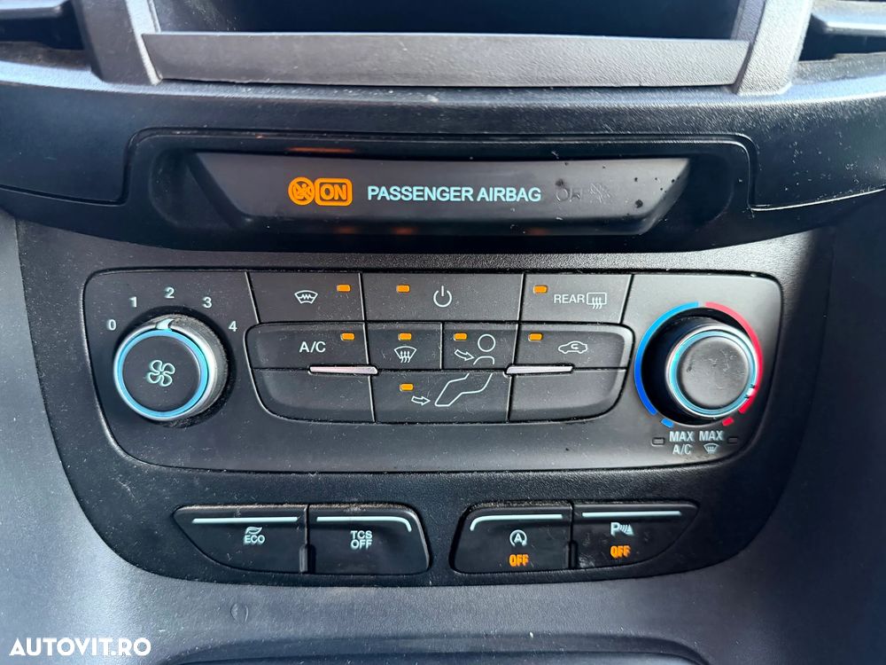 Ford Transit Connect 1.5 EcoBlue 100CP 6MT Kombi Commercial L2 Trend - 23