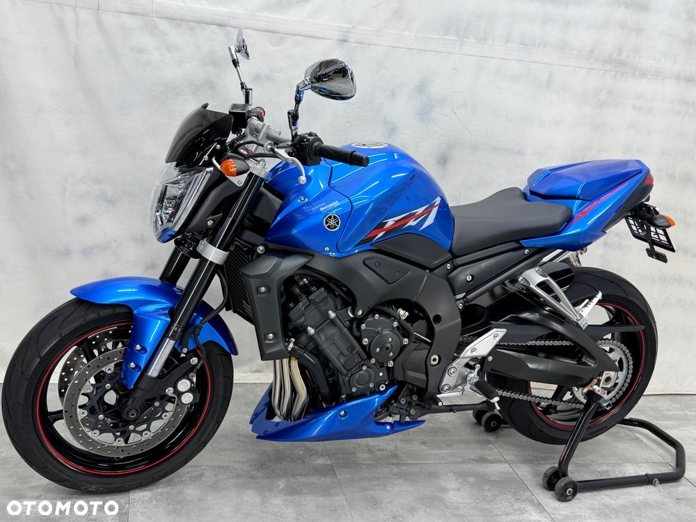 Yamaha FZ - 2