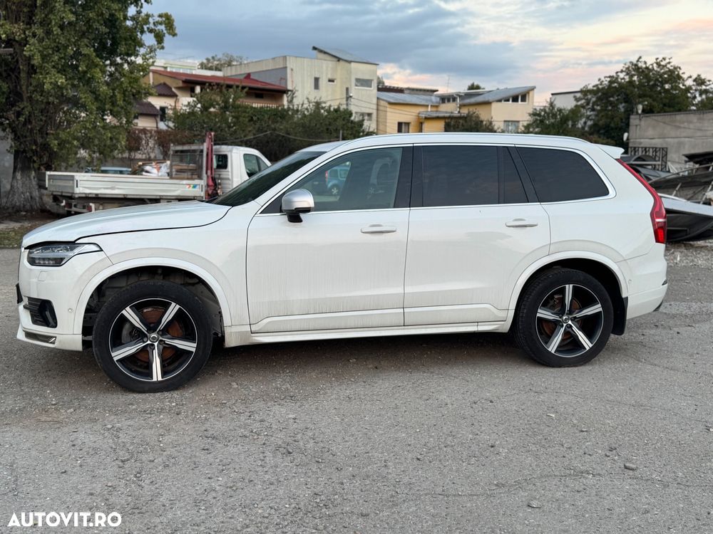Volvo XC 90 T6 AWD R-Design - 10