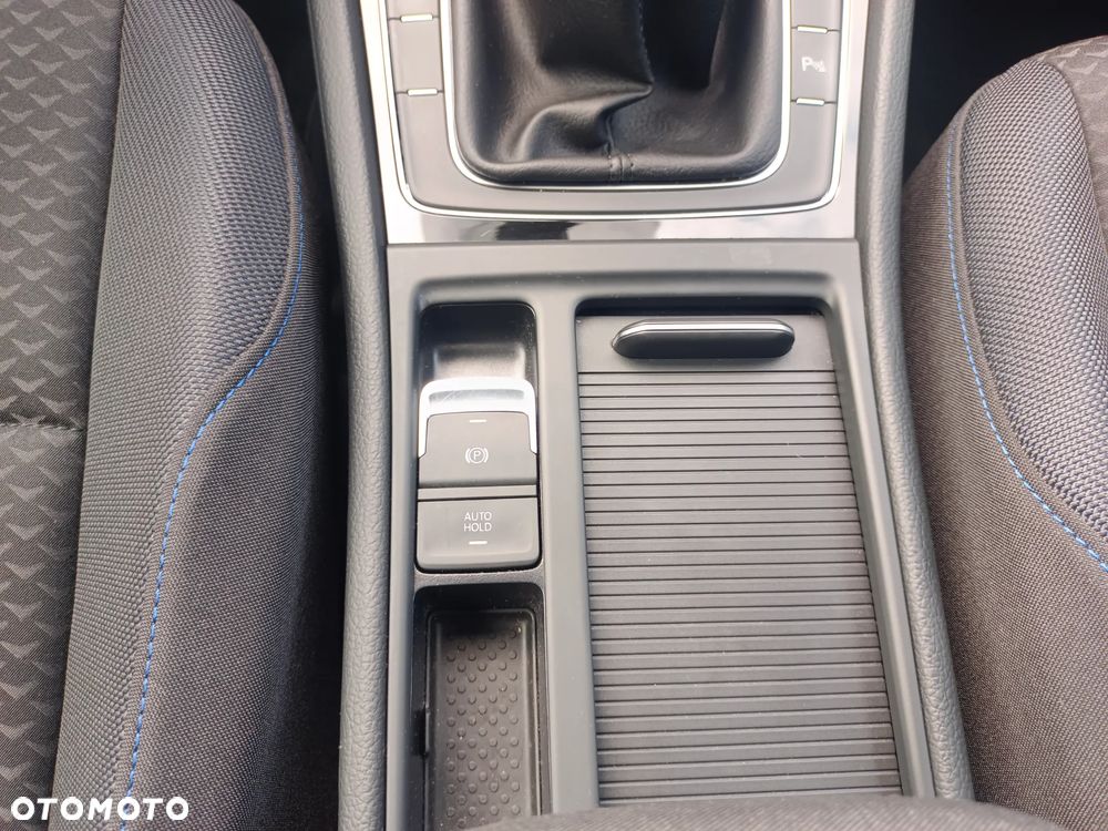 Volkswagen Golf VII 1.5 TSI BMT United - 19