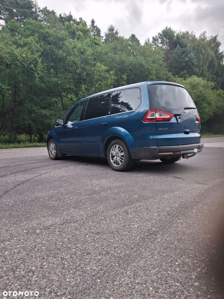 Ford Galaxy 2.0 Ghia - 15