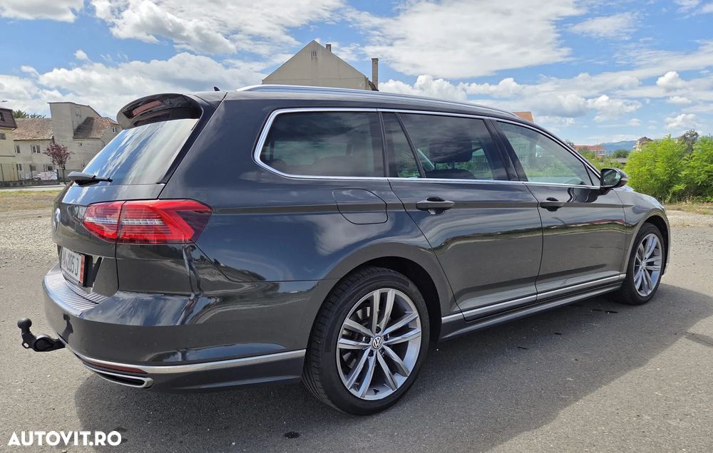 Volkswagen Passat 2.0 TDI DSG R Executive - 3