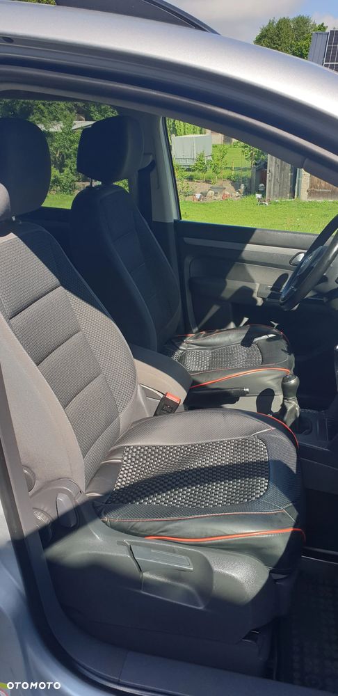 Volkswagen Touran 1.6 TDI DPF Comfortline - 13
